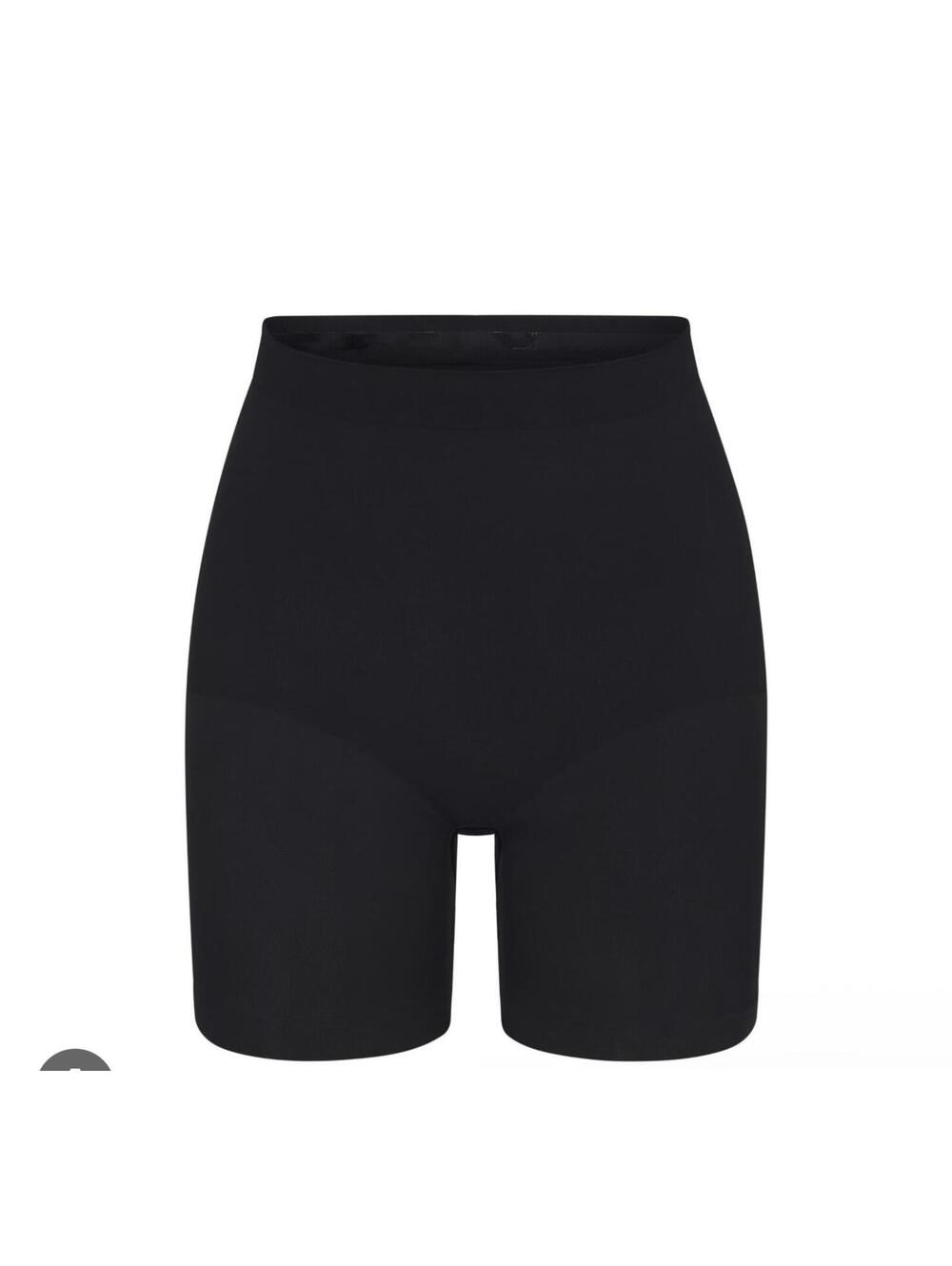 283 Skims seamless sculpt mid thigh short